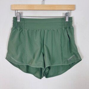 Lululemon Hotty Hot Shorts 2.5" Green Size 6 Women's